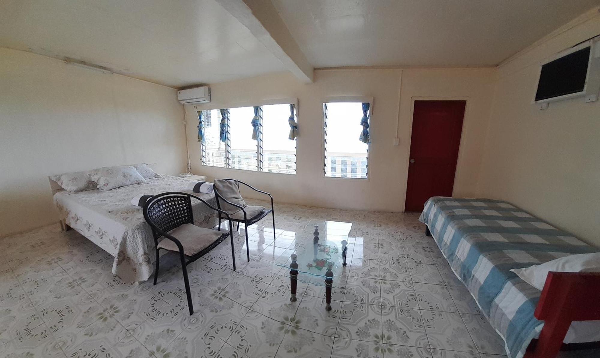 Dave Parker Eco Lodge Hotel Apia Bagian luar foto