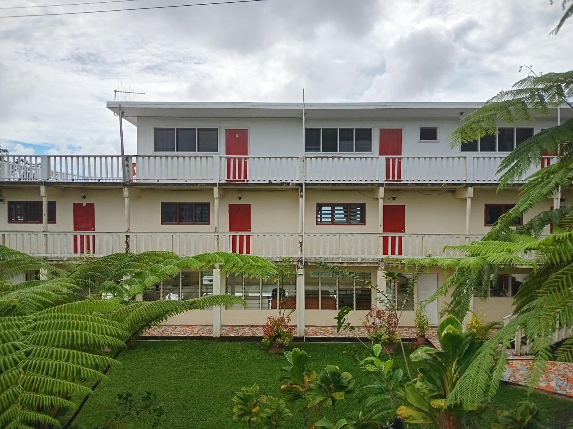 Dave Parker Eco Lodge Hotel Apia Bagian luar foto